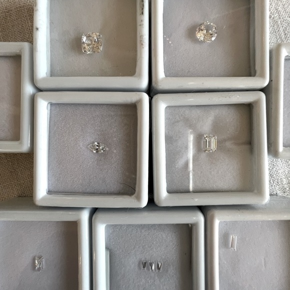 Swarovski ZIRCONIA clear stones multi-sizes,9 pcs - Picture 2 of 11